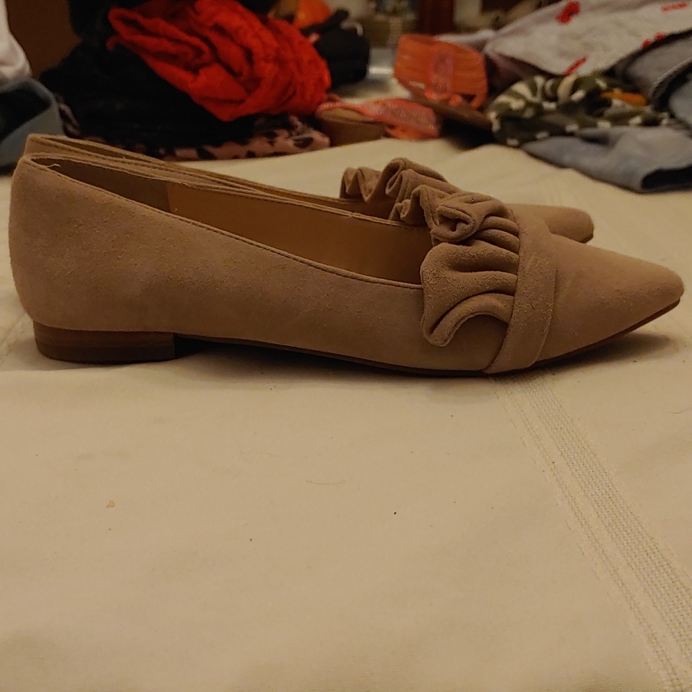 Shoes - Picture 2 of 2